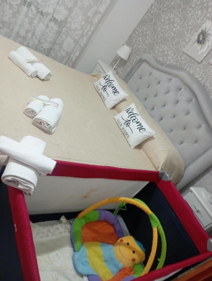 La Casa Di Simone Apartment เนเปิลส์ ภายนอก รูปภาพ