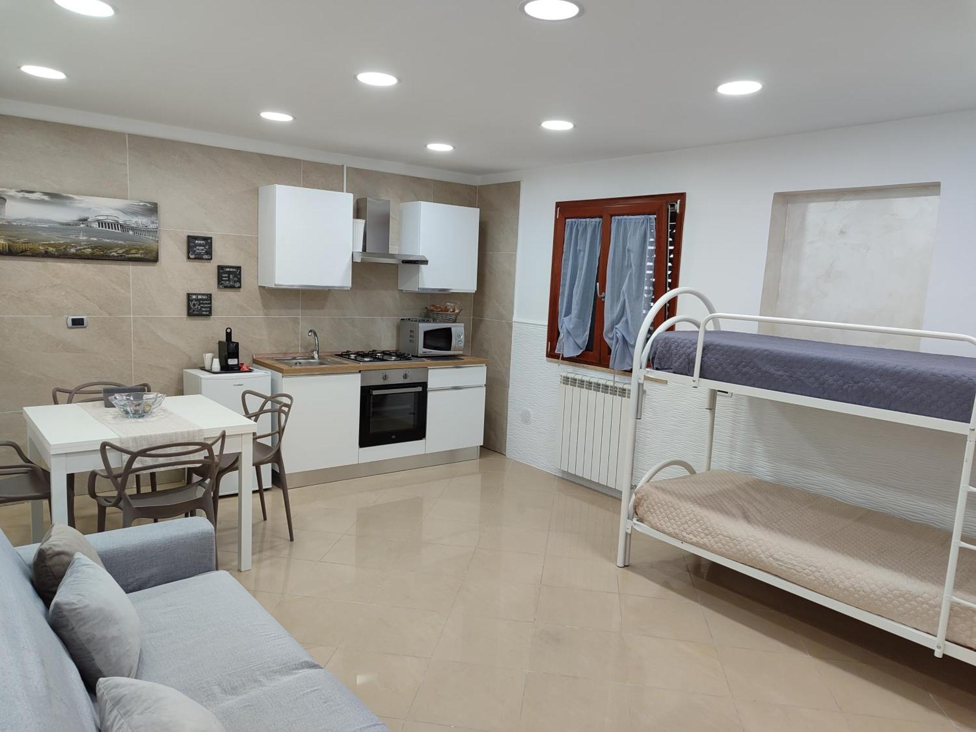 La Casa Di Simone Apartment เนเปิลส์ ภายนอก รูปภาพ